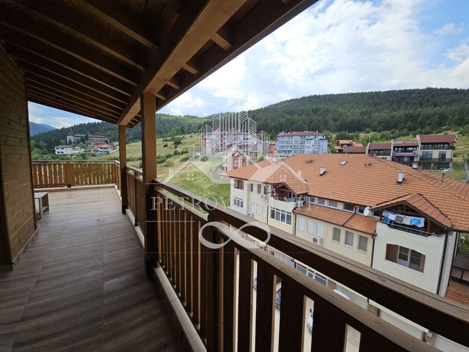 Продава се Тристаен апартамент в Велинград - 125 кв.м за 1300 €/кв.м - Снимка #9