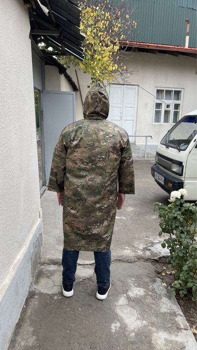 Дождeвик,plash yomg’irda kilidagan kiyim suv otkazmiydi Dajdavik