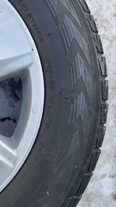 Продам шины 285/60/18