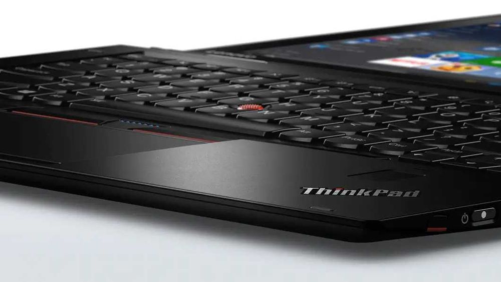 Лаптоп Lenovo X1 YOGA GEN2 I5-7200U 8GB 256GB SSD NVME 2 в 1 ТЪЧСКРИЙН с до 24 МЕСЕЦА ГАРАНЦИЯ и Windows 11 PRO