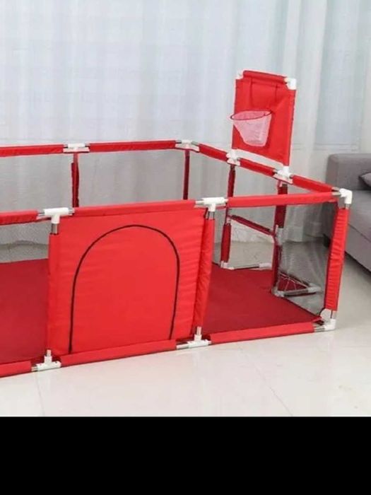 детский игровой манеж футбольных воротца  баскетбол кольцо с мячиками