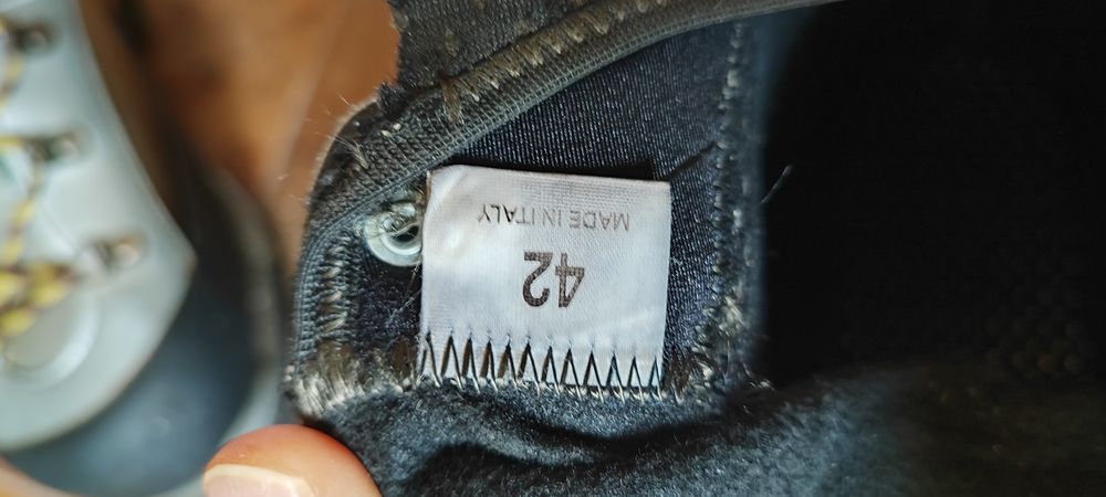 Bocanci tehnici de altitudine la sportiva Barunțze nr. 42