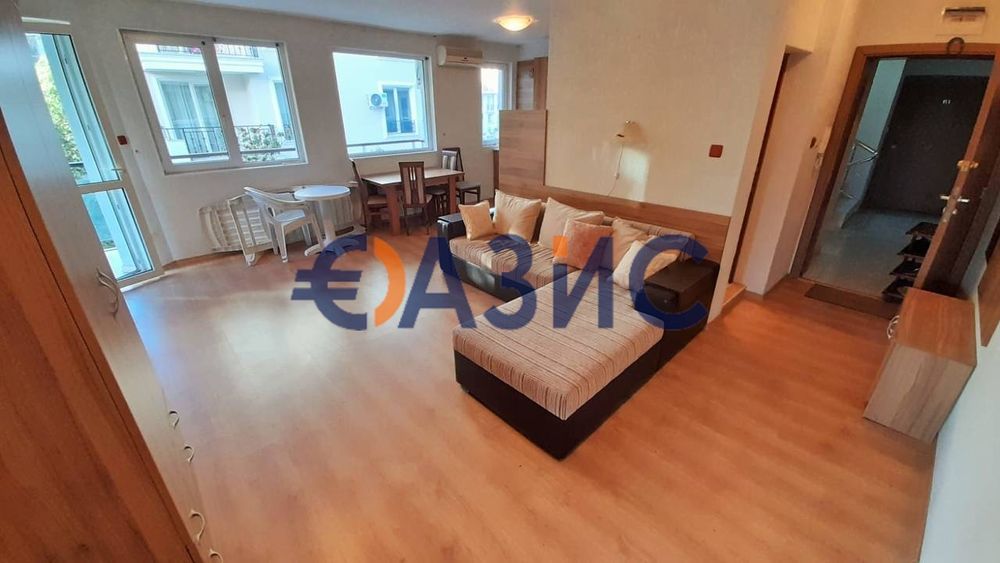 Продава се Двустаен апартамент в к.к. Слънчев бряг - 79 кв.м за 798 €/кв.м - Снимка #4