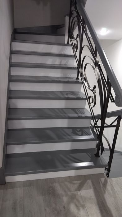 Реставрация, ремонт, покраска лестниц