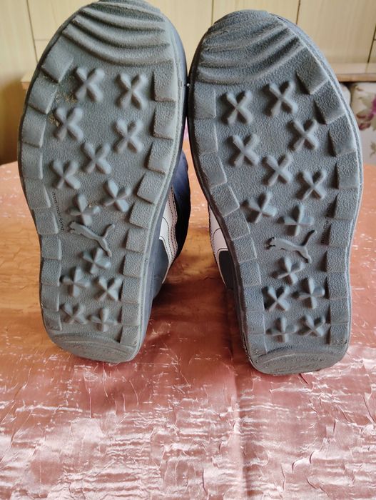 Апрески PUMA UK 2 1/2 EUR 35 US 3 1/2 21,5 стелка