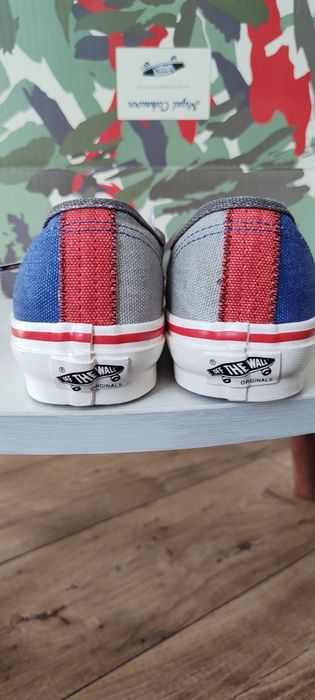Vand incaltaminte VANS noi
