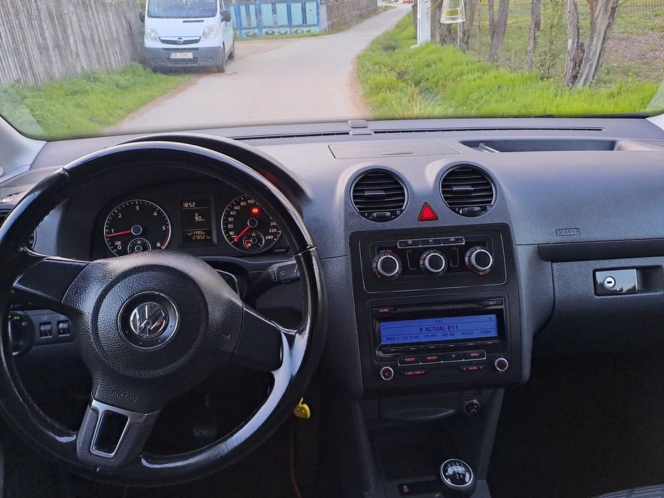 Volkswagen Caddy Maxi / 7 locuri / Euro 5 / 1.6 TDI / AC