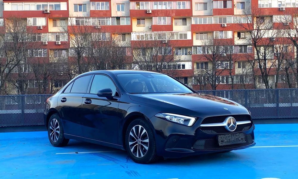 Mercedes-Benz A 200 Faruri LED - Bord Digital-Garantie 24 luni