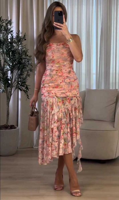 Чисто нова рокля на цветя Zara