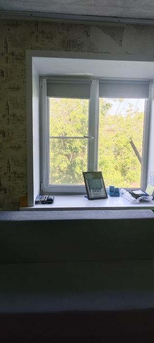 Меняю гостинку ул. Мызы 15 на благоустр.дом