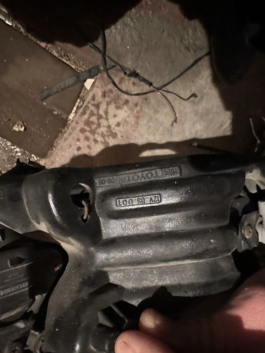 Фара камри 15 привозной