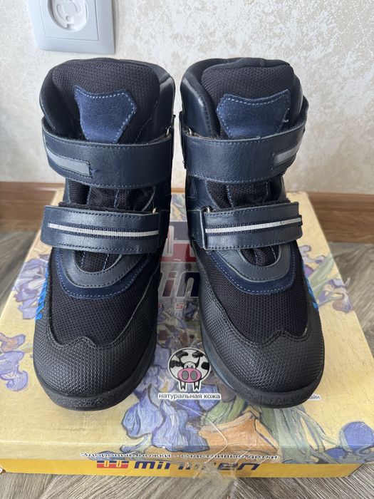 Продам зимние ботинки
