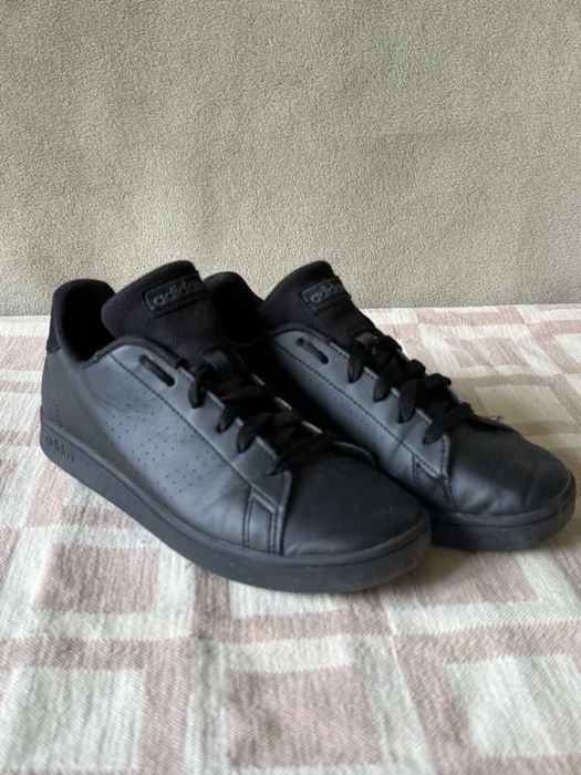 Adidas детски маратонки размер 36