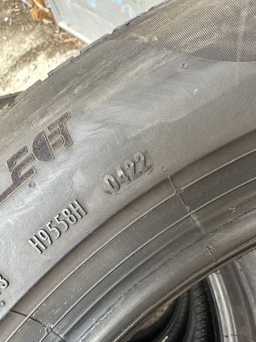 Jante originale KIA R18 5x114,3 500€ + anvelope 235/55R18 vară 200€