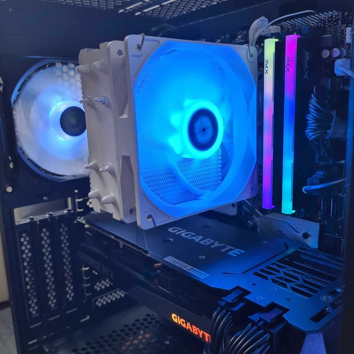 Геймърски Компютър! RTX 4060, Intel i5-13400F, 16GB RAM - НОВ