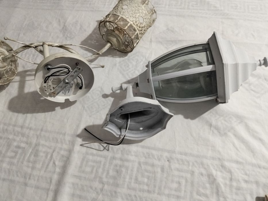 Продам люстру в хорошем состоянии