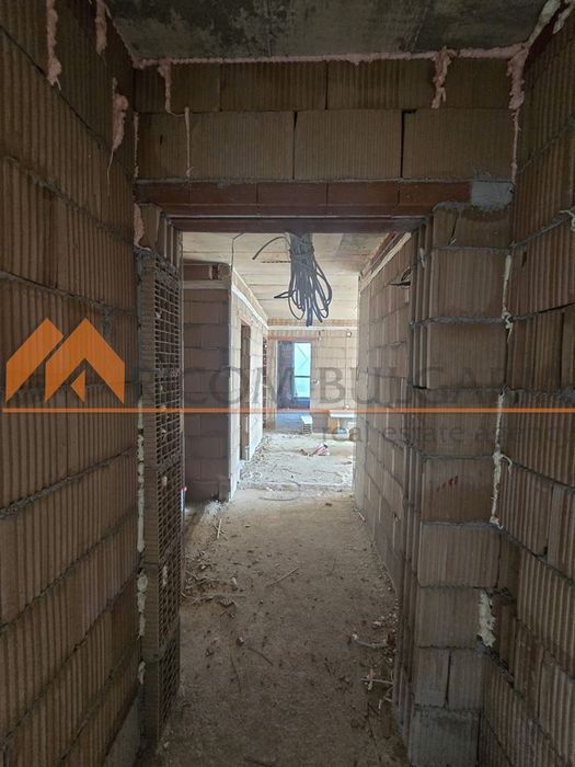 Продава се Тристаен апартамент в Варна, Бриз - 93 кв.м за 987 €/кв.м - Снимка #4