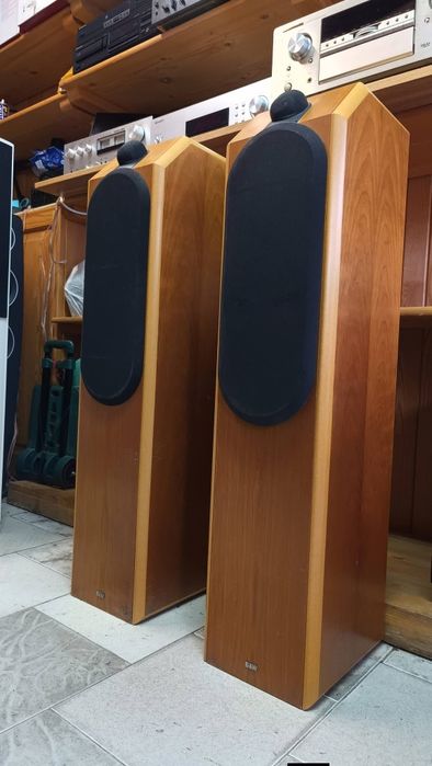 Трилентови тонколони Bowers & Wilkins CDM 7