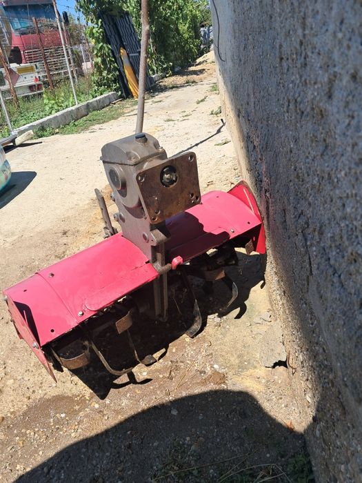 Vreza pentru moto cultor  an stare foarte bună