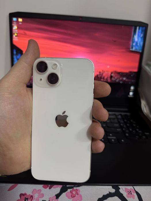 Продам iPhone 14