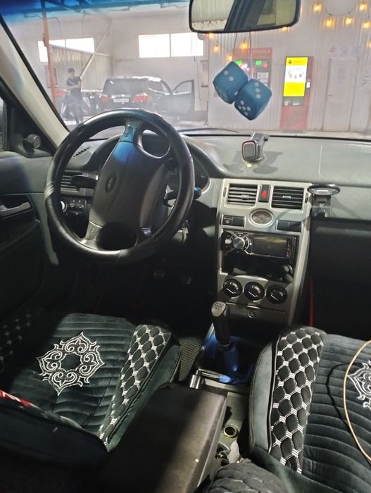 Продам приора 2011г