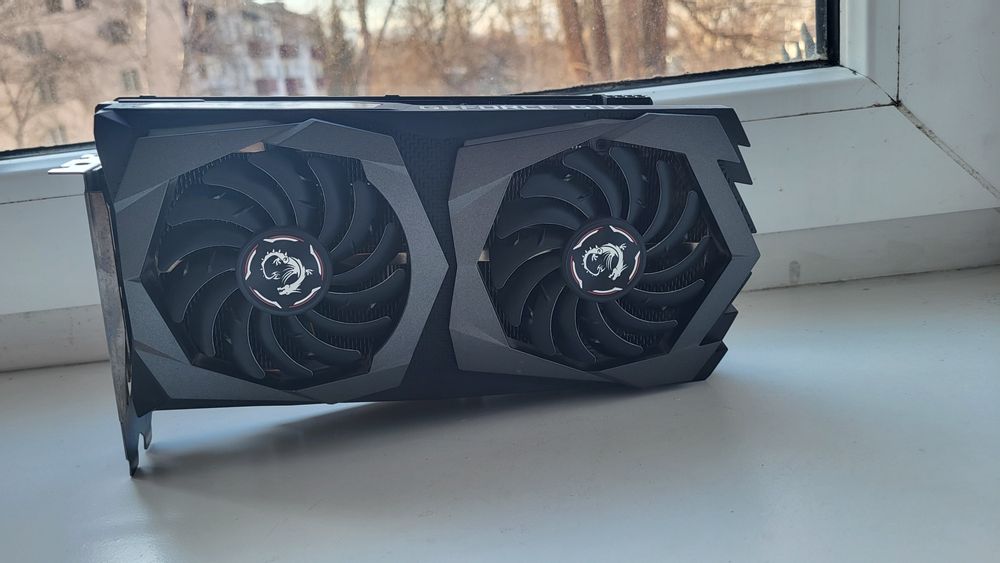 Видеокарта 1660 супер