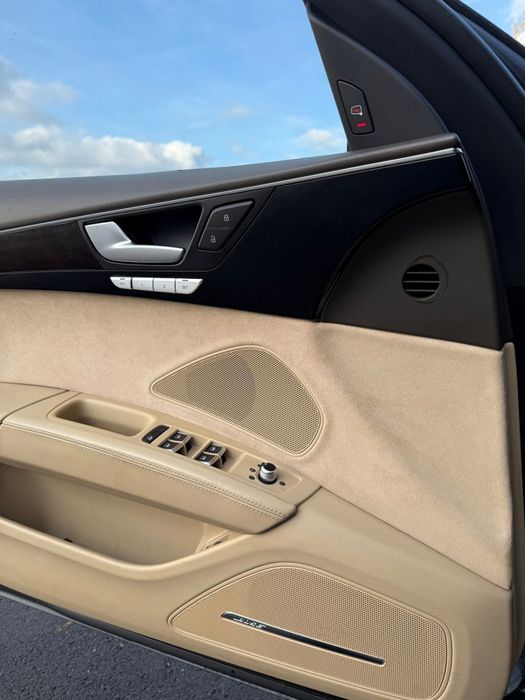 AUDI A8 4.2TDI 2015 Matrix Full