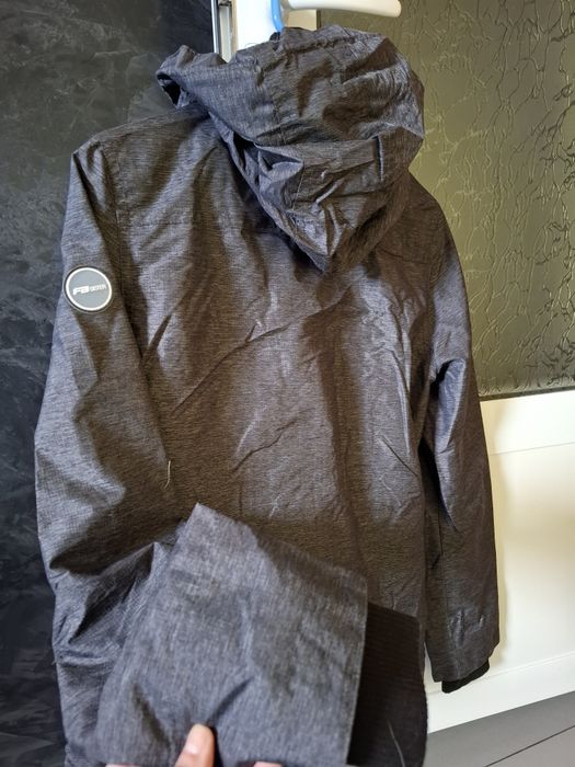 Greacă FB sister+Geacă Bershka noi