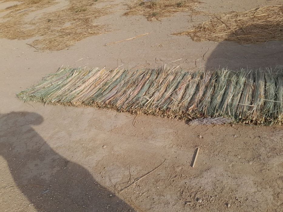 Том йопиш учун чиг ва камиш  капа. бор нархи 70 75 сум