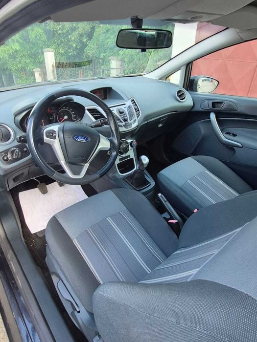 Ford Fiesta2010 E4