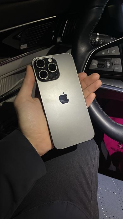 Iphone 15 pro max 256 ZAA