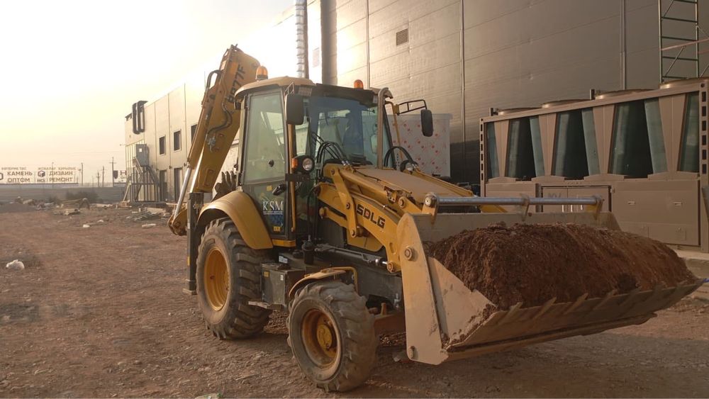 Услуги спецтехники (экскаватор-погрузчик)
