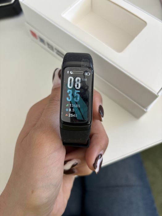 Фитнес гривна Hama "Fit Track 3910", Черен