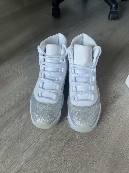Nike Air Jordan 11 Gri Argintiu 43 (DS)PLATA RAMBURS,VERIFICARE LA LIVRARE,fara avans