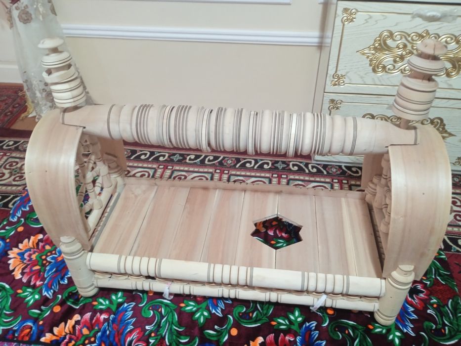 Gavora.  Nav. Beshik yangi sotiladi