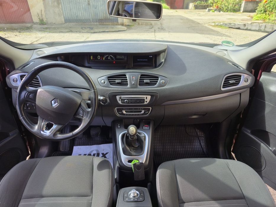 Renault Megane Scenic III ( 2015)