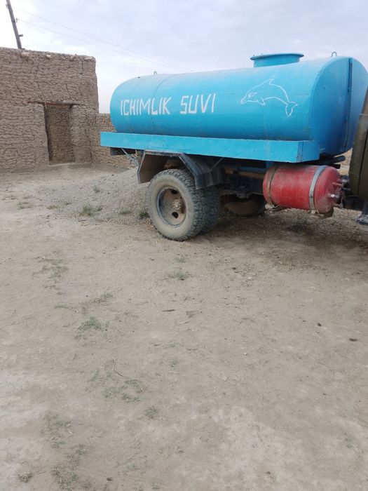 Gaz53 sotldi moshin yaxshi 210 talik metan gazi bor