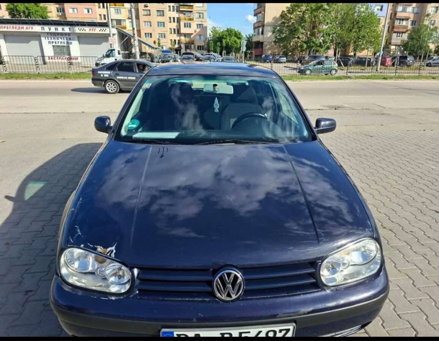Продава се Golf 4