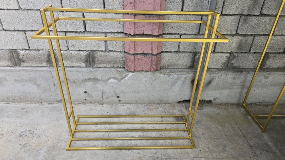 Срочно продам детские  вешалки лофт