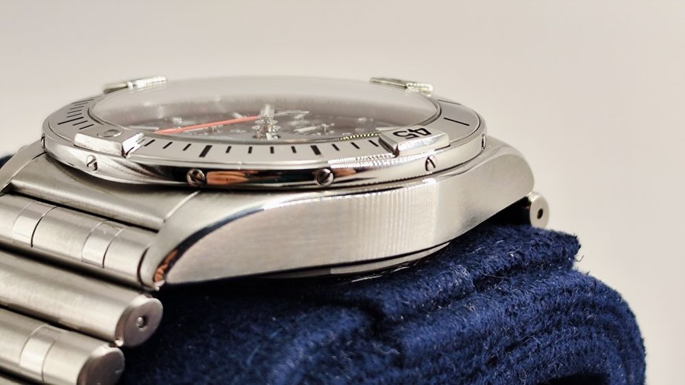 Breitling chronomat 42mm blue dial