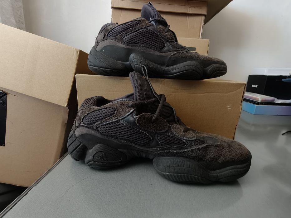 Adidas Yeezy 500 utility black F36640 boost
YEEZY 500 'Bone White'