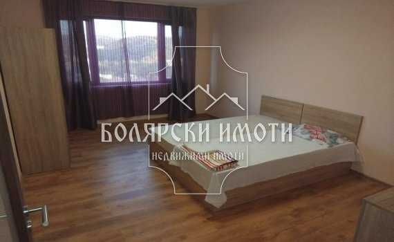 Дава се под наем Тристаен апартамент в Велико Търново, Център - 80 кв.м за 408 € - Снимка #5