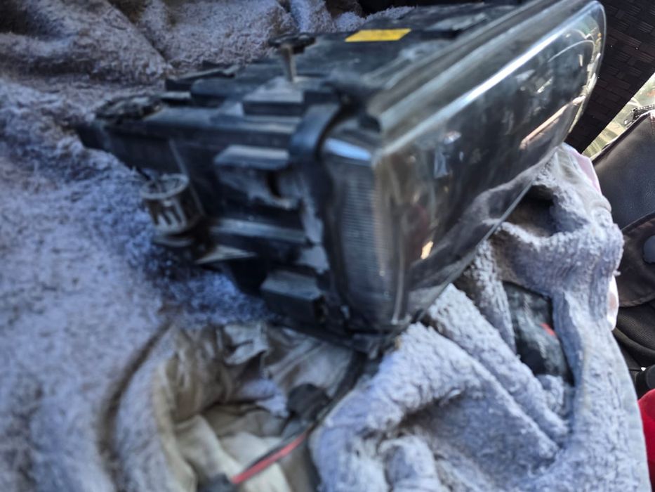 Фара от бмв б, у