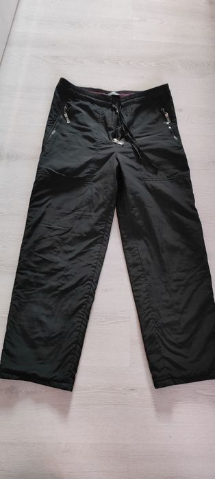 Vand pantaloni impermeabili cu fas, de dama masura 28 ROMAN'S