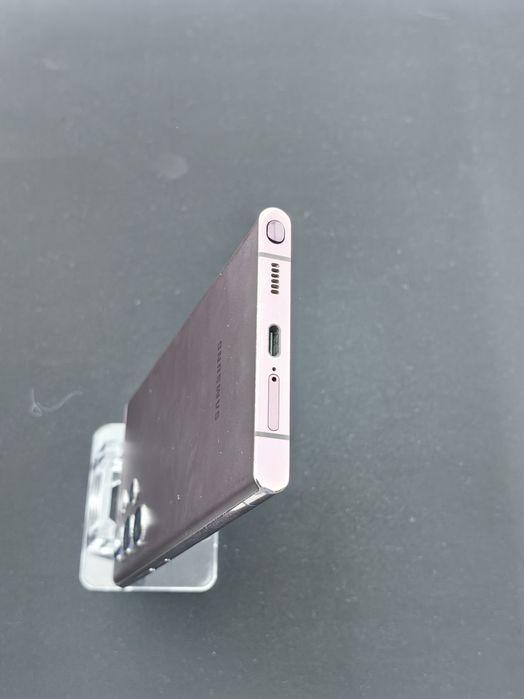 Samsung Galaxy S22 Ultra  256 GB ID-kjy520