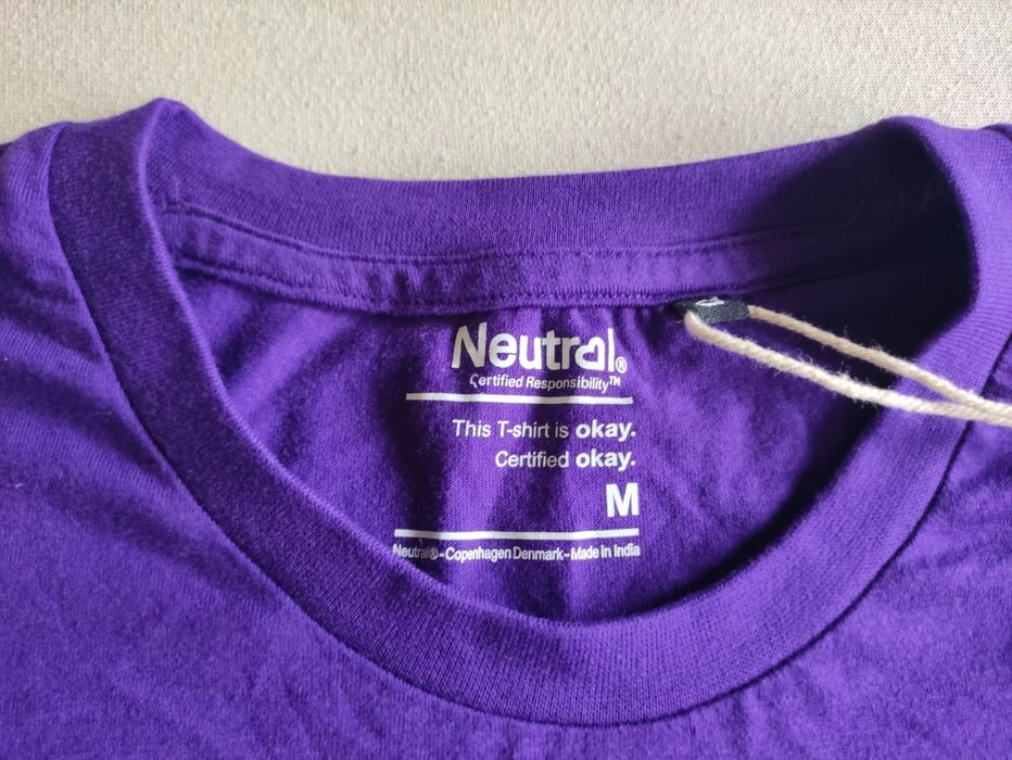 Нова тениска с етикет Lego Dots