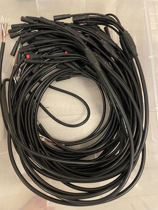 Cabluri , leduri pentru trotine quickvolt si altele