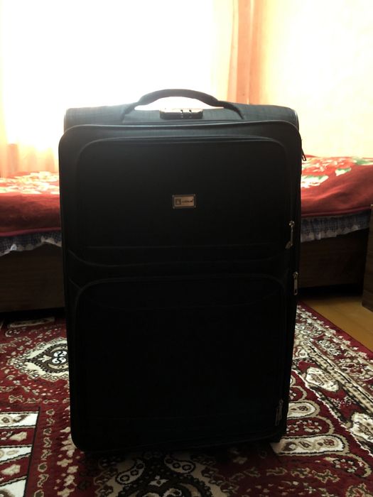 Чемодан большой xl
