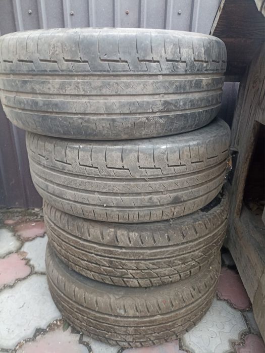 Продам диски с резиной на Мерседес
