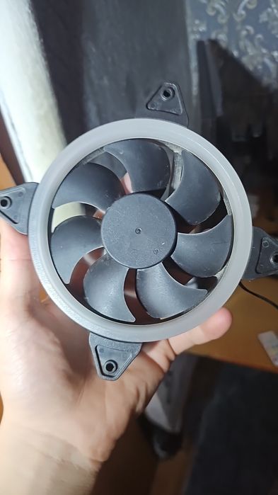 Продам кулера аргб